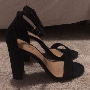 Black Chunky Heel